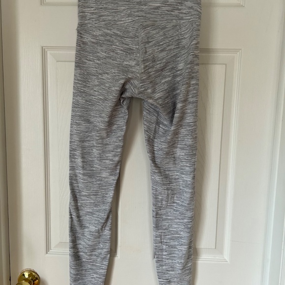 Lululemon wunder under luon we are from spacenimbus battleship - Picture 3 of 5